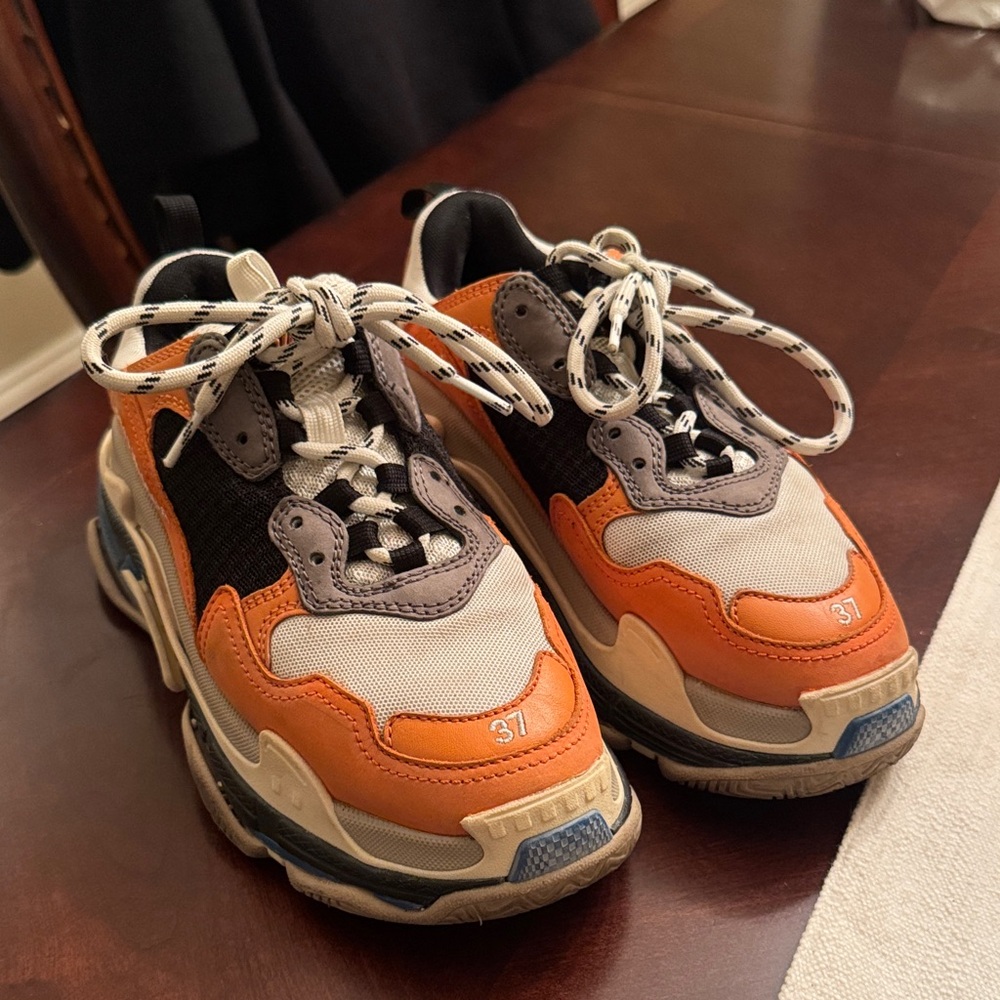 Balenciaga Triple S
